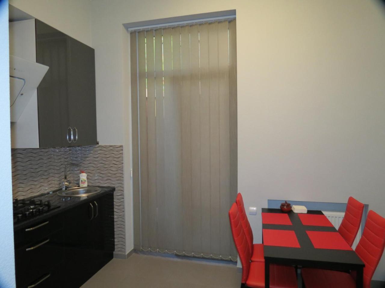 Three Rooms Apartment Tbilisi Exterior photo
