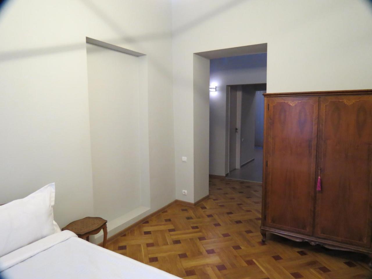 Three Rooms Apartment Tbilisi Exterior photo
